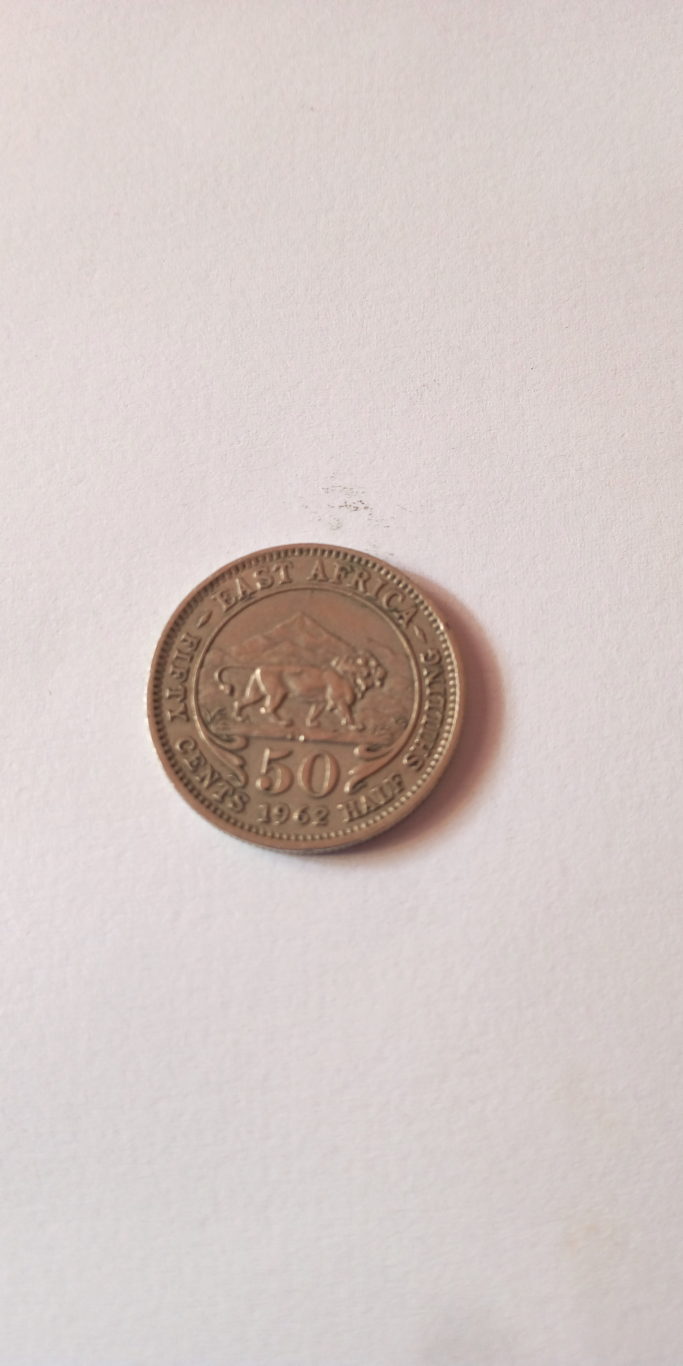 QUEEN ELIZABETH THE SECOND , FIFTY CENTS, HALF SHILLING ,EAST AFRICA 1962