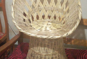 Bamboo chair (kit cha mianzi)