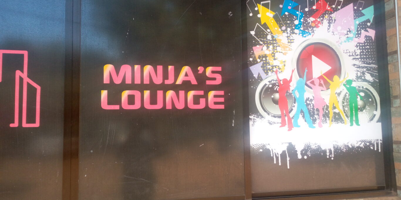 Minjas Lounge – Moshi (The Best Place to Eat, Drink, watch football matches and relax in Moshi Kilimanjaro