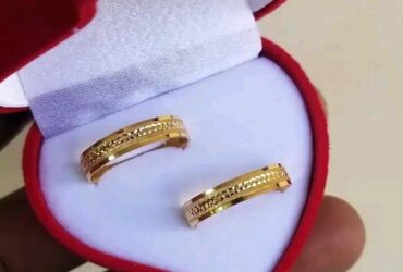 wauzaji wa gold wedding rings arusha