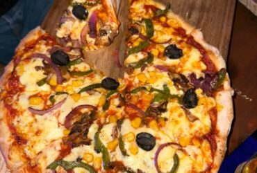 zeze lounge delicious pizza arusha